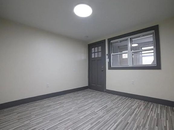 5th image of 124 McAdoo Ave Floor 2