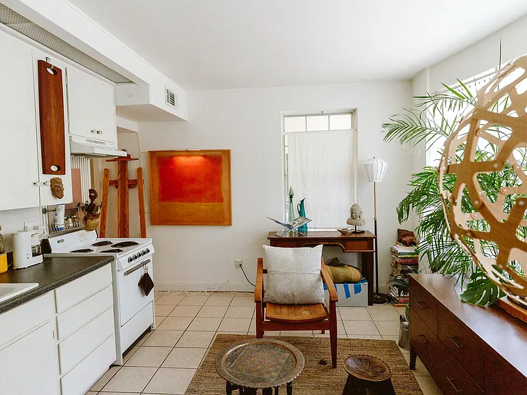 3506 Enfield Rd #102 — Photo 9