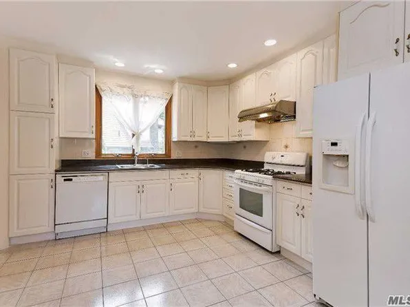 220-06 46th Avenue image 1 of 20