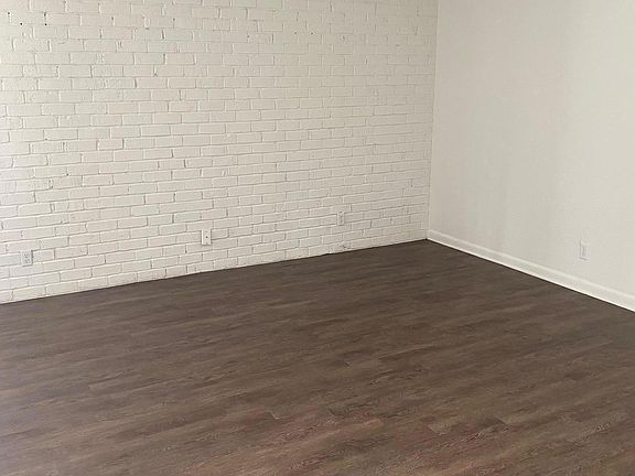 2nd image of 710 W McNeese St APT 47