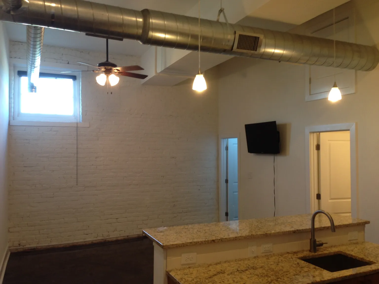 212 E. Leigh St. — Photo 3