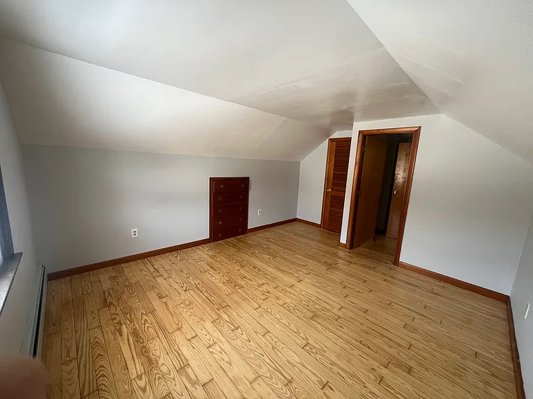 13 Orlando St — Photo 14