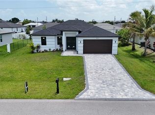 2827 SW 2nd Ln, Cape Coral, FL 33991
