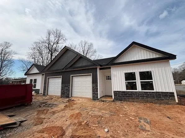 3615/3617 New Cut Rd, Inman, SC 29349