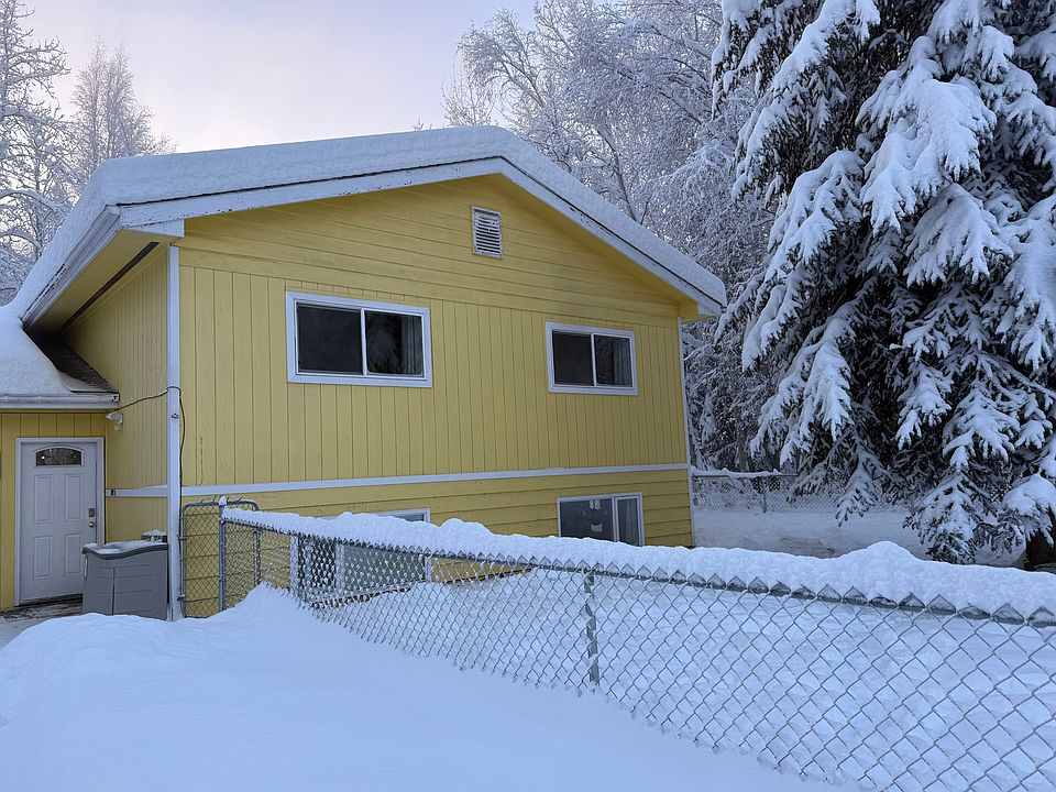1st image of 3617 Biathalon Ave