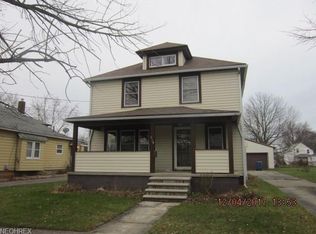 910 W 18th St, Lorain, OH 44052