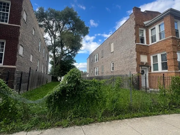 4918 W Monroe St, Chicago, IL 60644