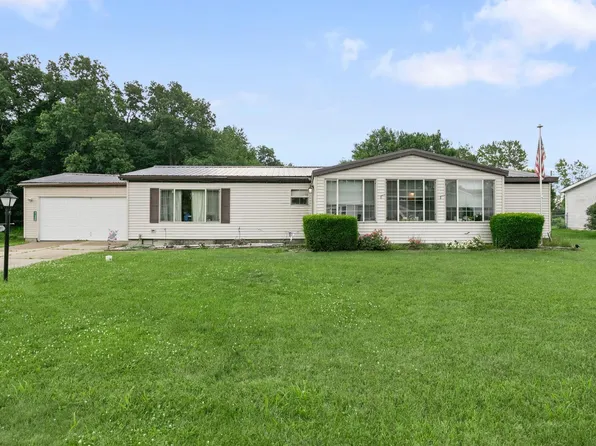 51862 Windrow Dr, Elkhart, IN 46514