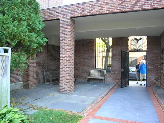 Rented by Townsley & Gay, LLC | media 24