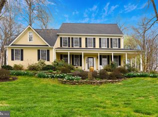 38986 John Wolford Rd, Waterford, VA 20197