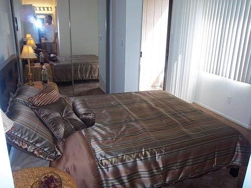 3rd image of 7533 Vassar Ave APT 202