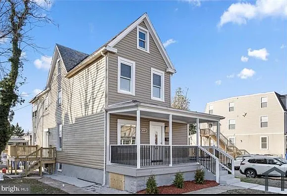 400 S Augusta Ave