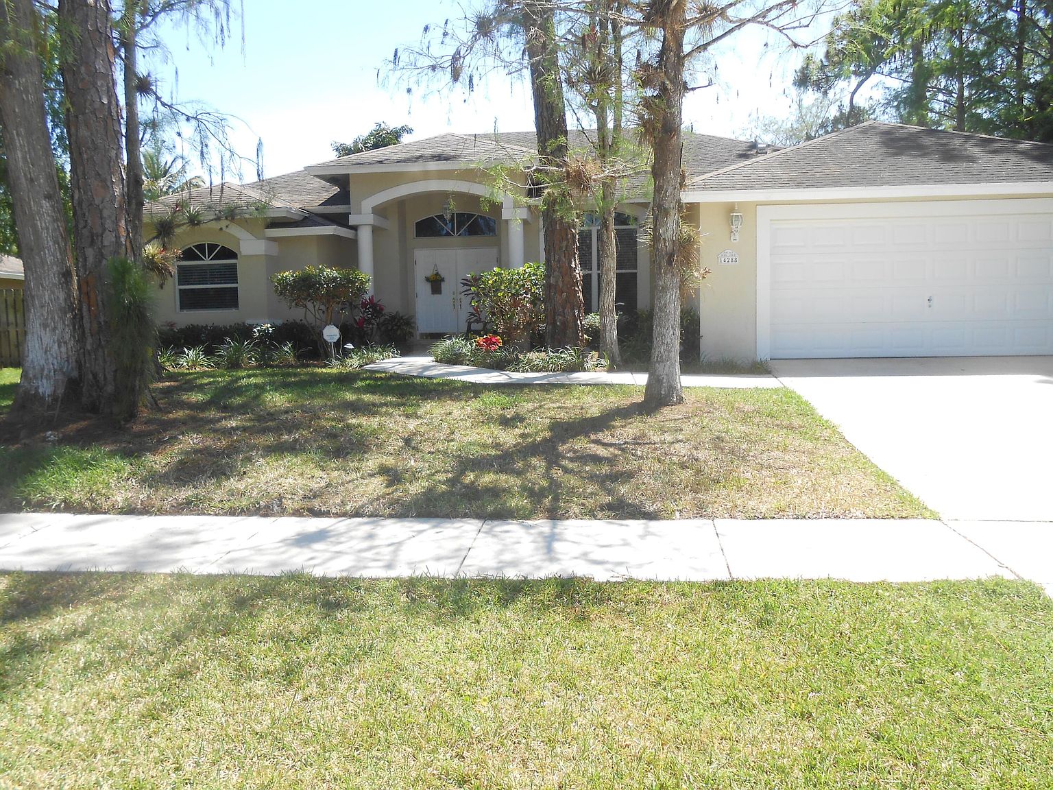 14288 Tornelia Ln, Wellington, FL 33414 | MLS #RX-10976393 | Zillow