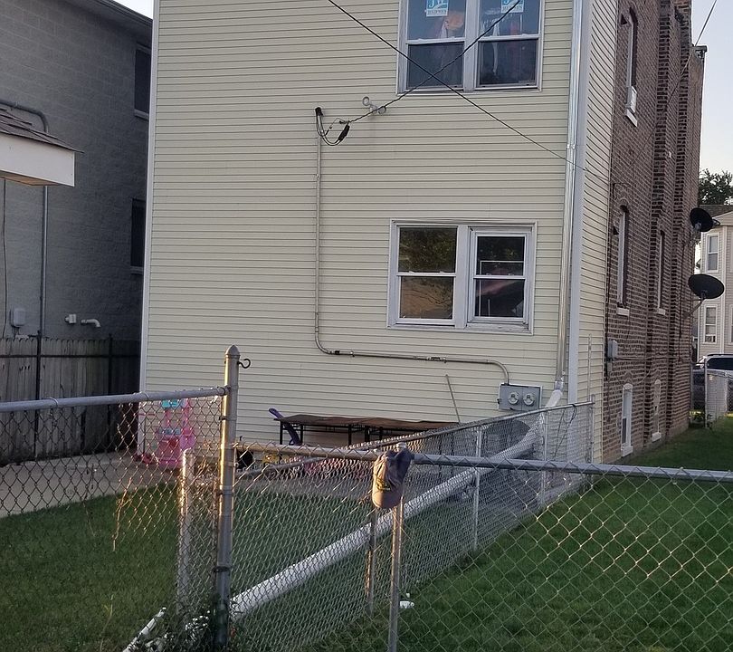 2nd image of 4818 W 23rd Pl