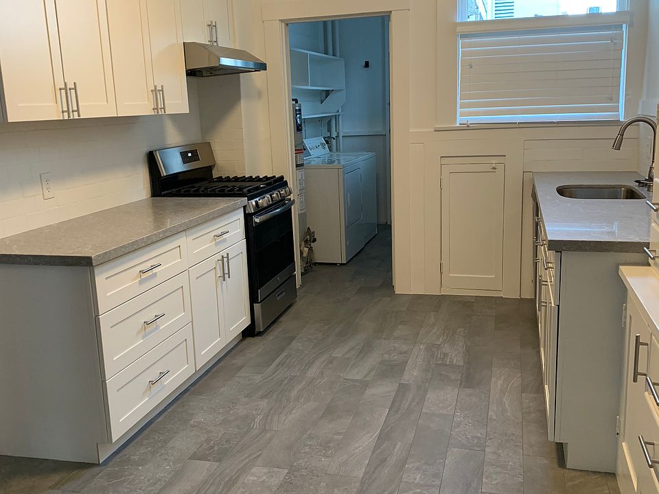1st image of 293 22nd Ave