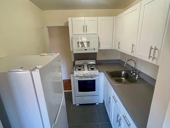 2nd image of 166-05 Highland Ave #5L