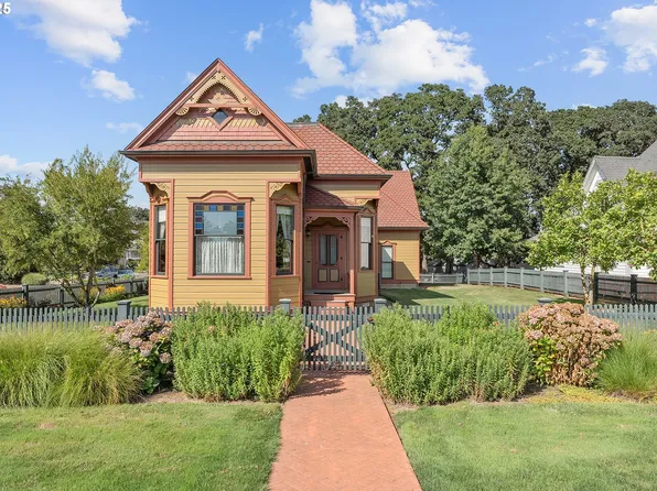 4225 Mission Ave NE, Saint Paul, OR 97137