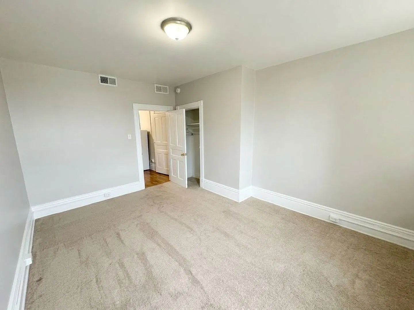 3008 Paulowna Street — Photo 3