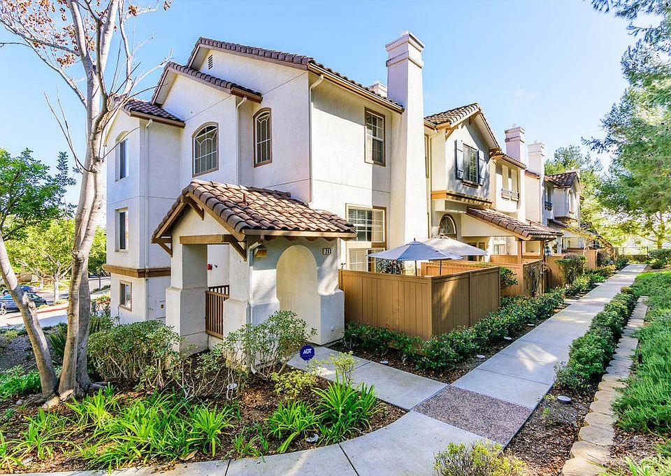 1st image of 10324 Wateridge Cir Unit 283