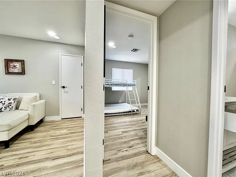 5181 Pioneer Ave #102 — Photo 10