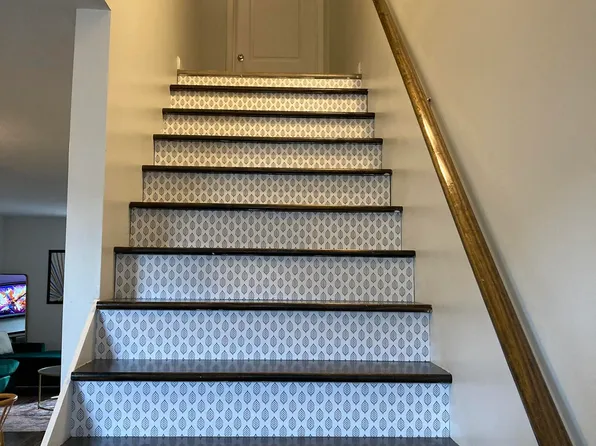 Laurel Flats LLC.