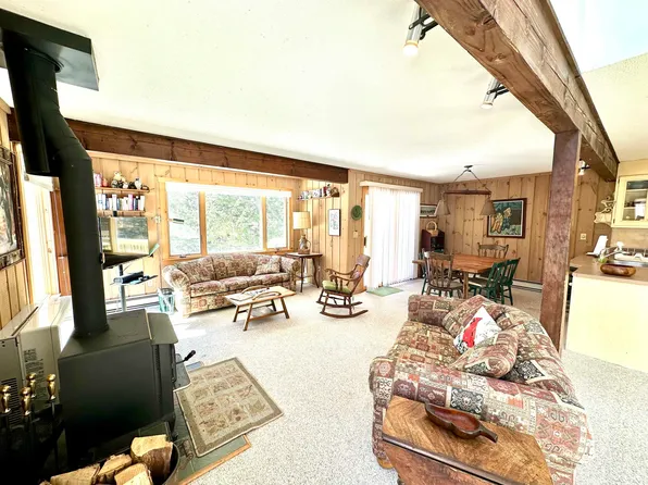 390 Haystack Road #6 Quail Hollow, Wilmington, VT 05363