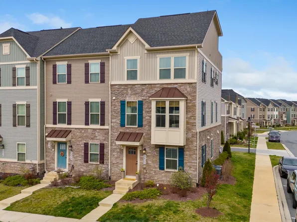 5830 Pecking Stone St, New Market, MD 21774