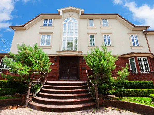 2202 Quentin Rd, Brooklyn, NY 11229