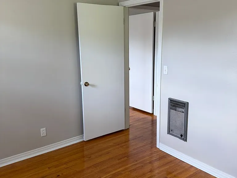 202 Pleasant Hill Dr — Photo 8