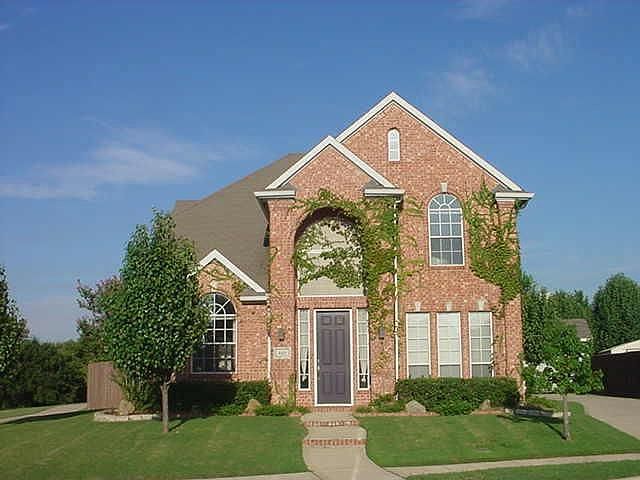 1st image of 805 Sparks Ct