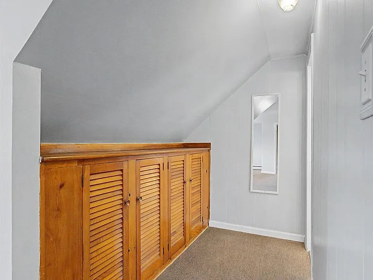 18 Heath Ln — Photo 14