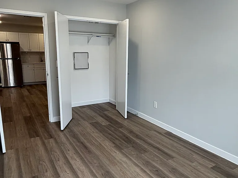 204 Rosa Parks Blvd — Photo 6