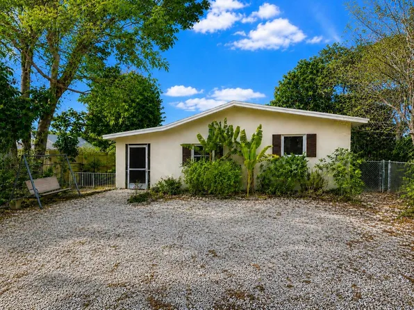 711 Sharon Pl, Key Largo, FL 33037