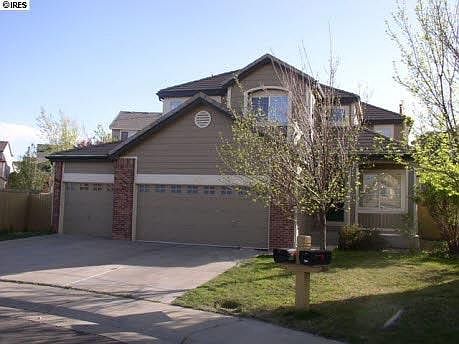 Very clean and well maintained single family home @cul-de-sac