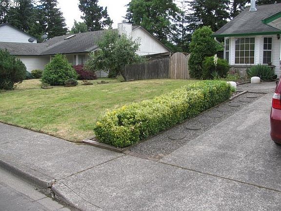 2nd image of 7412 NE 87th Cir