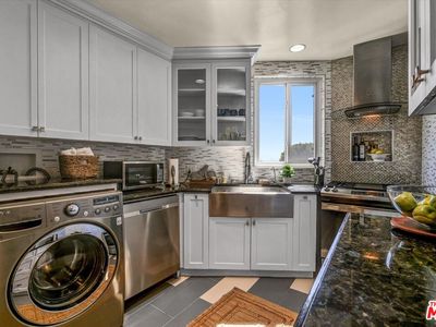 11670 W Sunset Blvd APT 303, Los Angeles, CA, 90049