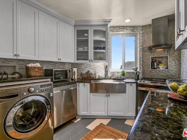 11670 W Sunset Blvd APT 303, Los Angeles, CA 90049