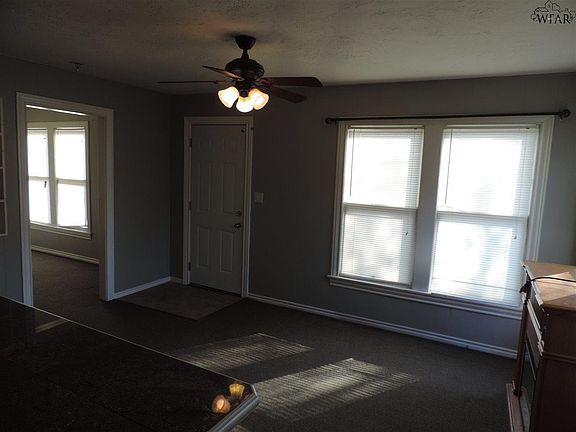 5th image of 2705 Avenue D