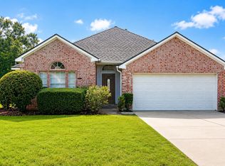 6858 Stillwater Dr, Willis, TX 77318