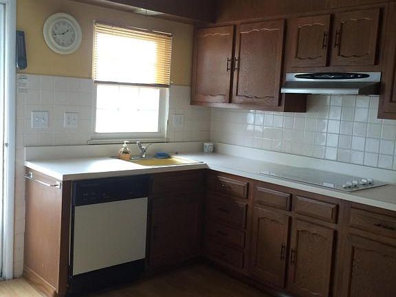 3rd image of 1048D Fife Ct #100D