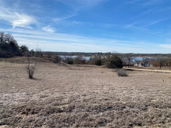 169 Cheyenne Dr, Nocona, TX 76255