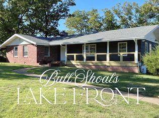 925 Wayland Dr, Forsyth, MO 65653