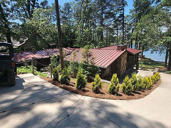 2nd image of 4488 Travis Dr