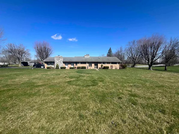 840 E Center Rd, Kokomo, IN 46902