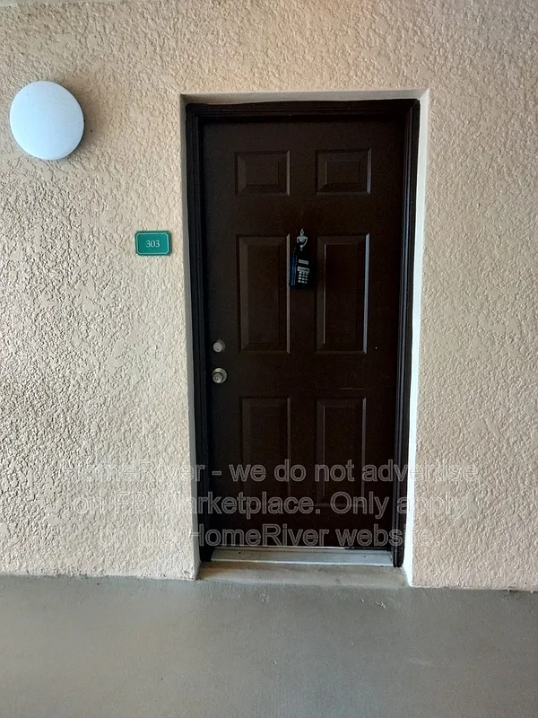 1 bed, 1.0 bath, 868 sqft, $1,595 — Photo 3