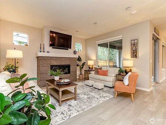 4th image of 15021 183rd Avenue E