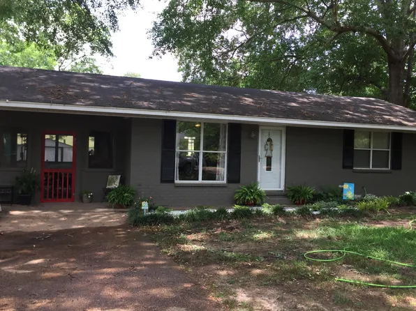 95 Wortham St, Coffeeville, MS 38922