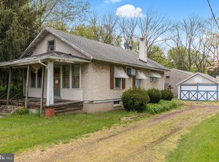 313 Linfield Rd, Spring City, PA 19475