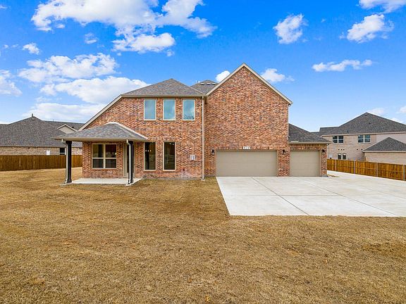 2nd image of 310 Greystone Ct