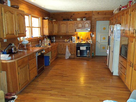 2nd image of 5390 Township Road 187
